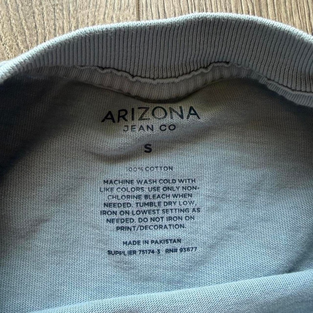 Arizona Jean Co Light Blue Long Sleeve Tee Size Small | 100% Cotton - Picture 2 of 3